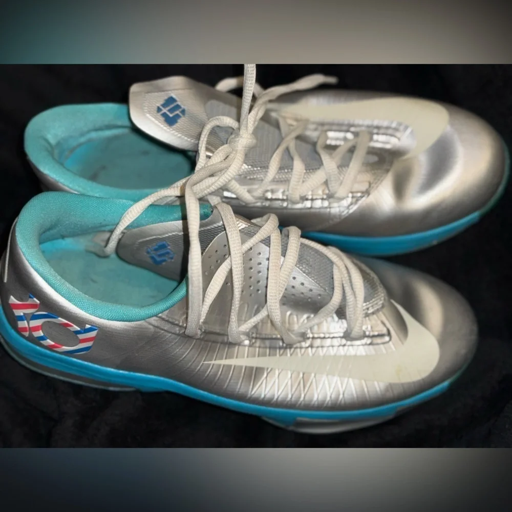 Nike KD 6 BARBER Unisex Kids Youth Size 7Y Kevin Durant
